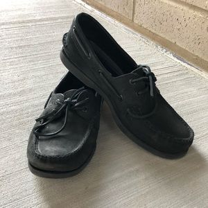 Men’s black shoes